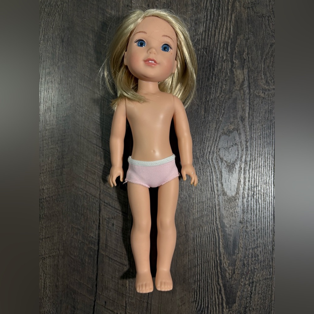 AMERICAN GIRL Wellie Wishers Camille Doll
